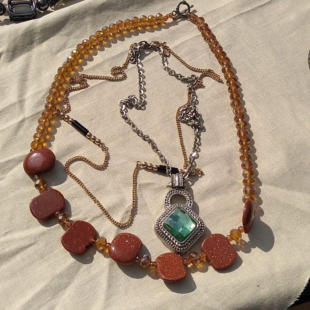 Sparkly! Three Vintage Necklaces, Amber Beads, Silver with Green Stone, … - Picture 1 of 15